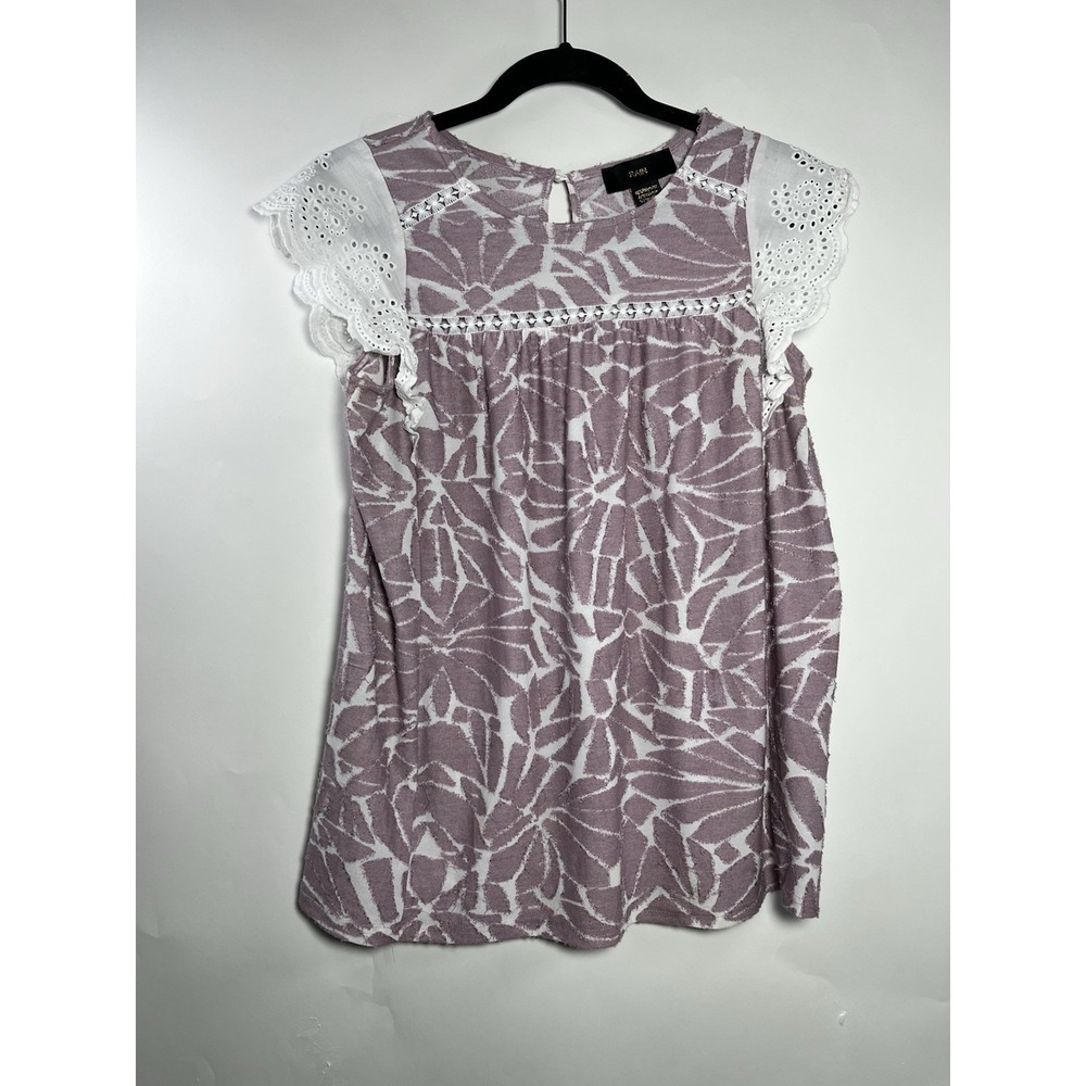 Rain Womens Sleeveless Blouse Size M Mauve And White‎ Eyelet Flutter Boho